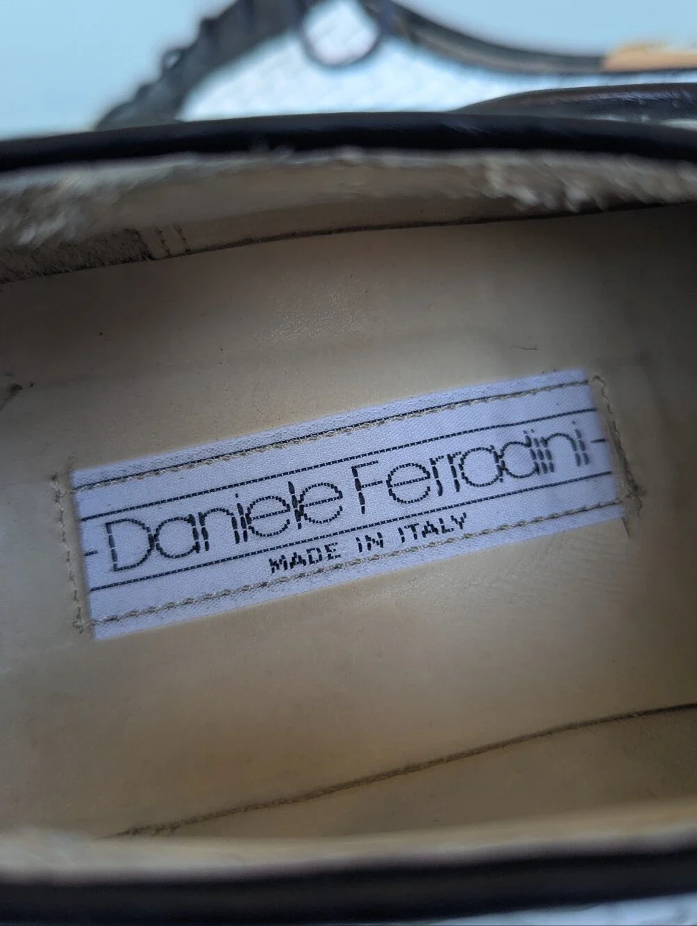 Danielle Ferrari classic lace